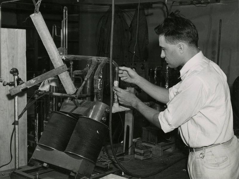 Alfred O. C. Nier (1940)